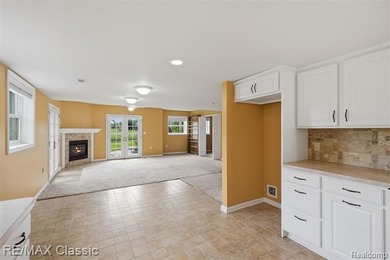 Welcome home! Discover the perfect blend of comfort, space, and - photo 49