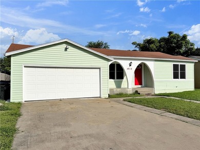 Charming, newly remodeled home available in the Windsor Park - photo 2