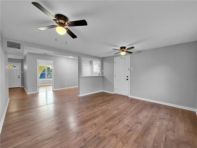 Charming, newly remodeled home available in the Windsor Park - photo 3