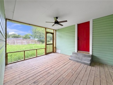Charming, newly remodeled home available in the Windsor Park - photo 10
