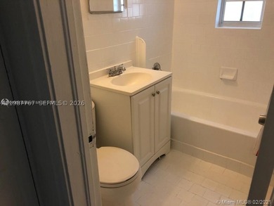 Prime 4-unit multifamily opportunity in the heart of Normandy - photo 11