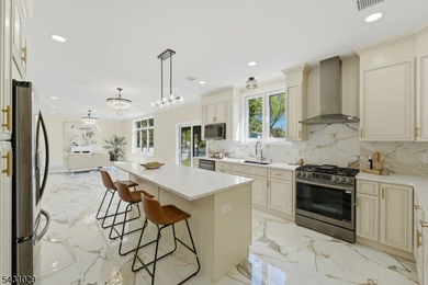 1690 Hamburg Tpke offers exceptional new construction in Wayne's - photo 17