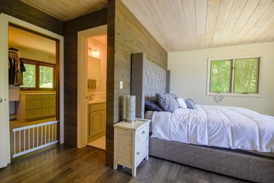 Exceptional Northwoods retreat offering privacy, space, and - photo 18