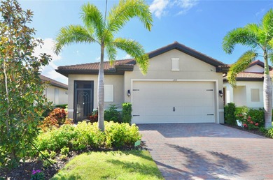 (private lake, pond, creek) Home For Sale in Nokomis Florida