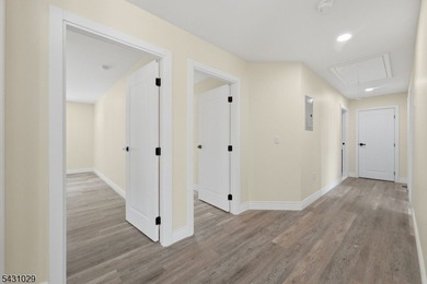 1690 Hamburg Tpke offers exceptional new construction in Wayne's - photo 25