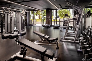 The Residences at Yerba Buena Island offer a rare opportunity to - photo 25
