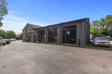 Looking for a commercial property with unmatched visibility in - photo 4