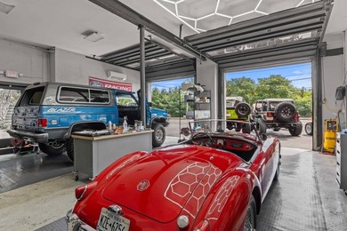 Looking for a commercial property with unmatched visibility in - photo 8
