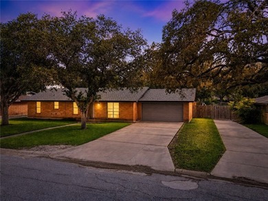 Nestled in the heart of the peaceful and highly sought-after - photo 3