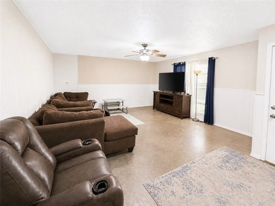 Nestled in the heart of the peaceful and highly sought-after - photo 4