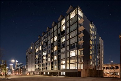 Lake Erie - Cuyahoga County Condo Active Under Contract in Cleveland Ohio