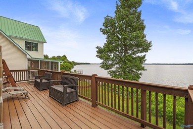 Welcome to this stunning 2,840 sq ft waterfront home located in - photo 11