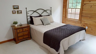 Meticulously maintained log cabin located in River Ridge estates - photo 19