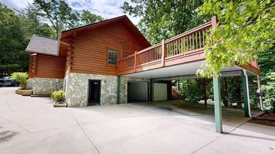 Meticulously maintained log cabin located in River Ridge estates - photo 30