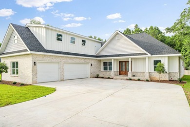 Luxury new construction in the sought-after Hidden Creek golf - photo 1
