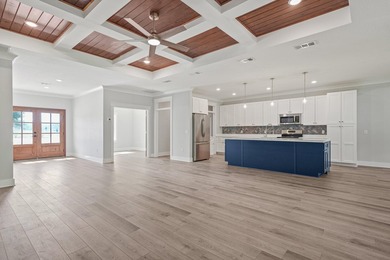 Luxury new construction in the sought-after Hidden Creek golf - photo 5