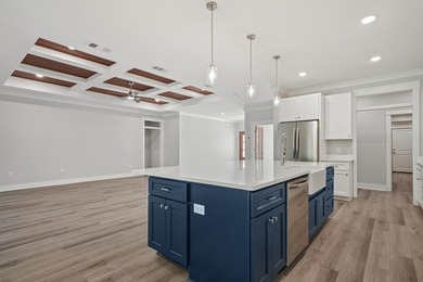 Luxury new construction in the sought-after Hidden Creek golf - photo 9