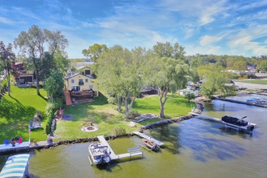 Chain O Lakes - Pistakee Lake Home For Sale in Johnsburg Illinois