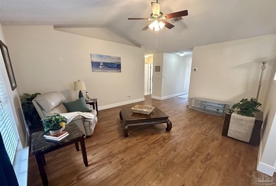 **Possible Rent to Own** Your New Florida Home Awaits ** Welcome - photo 6