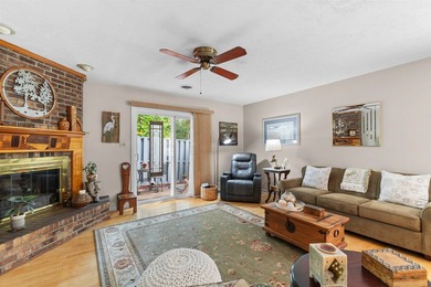 Welcome to this beautifully maintained condo in Carolina Ridge - photo 11