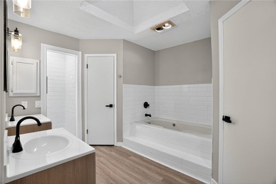 Welcome to 107 Cherry Hills Drive, located in the desirable - photo 22