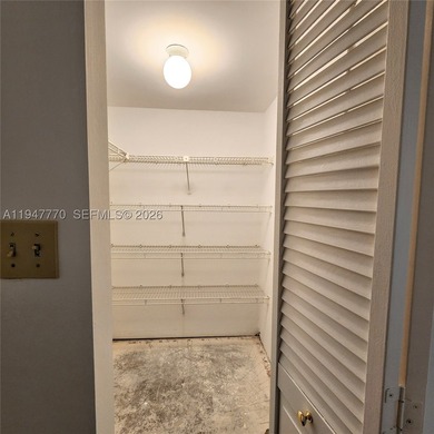 Bring your imagination to transform this spacious, sun-filled - photo 23