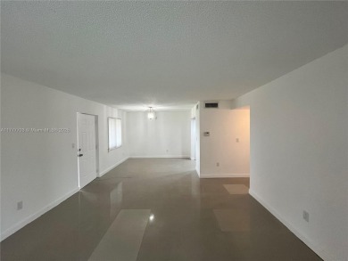 Lake Condo For Sale in Miami, Florida