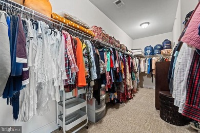 Welcome to an exceptional residence where luxury, comfort, and - photo 45