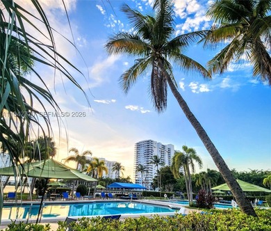 Bring your imagination to transform this spacious, sun-filled - photo 48