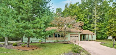 Lake Home For Sale in Crossville, Tennessee