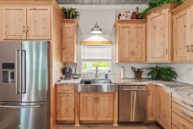 Nearly new 3BR/2.5BA coastal home in Bay St. Louis with stunning - photo 22