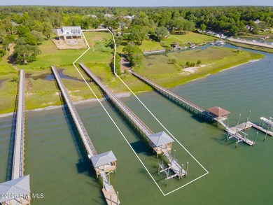Rare opportunity to own nearly two acres on the Intracoastal - photo 2