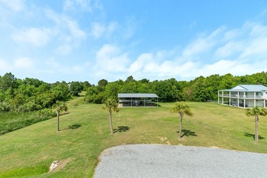Nearly new 3BR/2.5BA coastal home in Bay St. Louis with stunning - photo 35