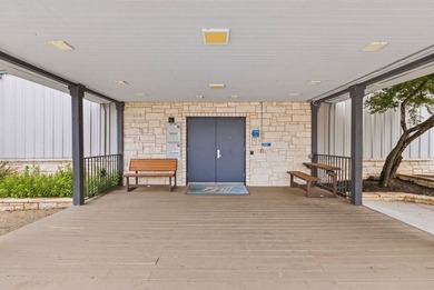 Positioned in the heart of the rapidly expanding Central Texas - photo 4