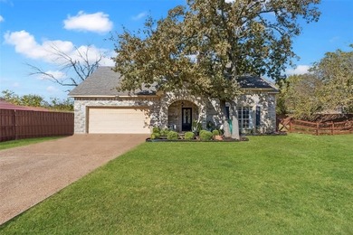 Lake Lewisville Home For Sale in Hickory Creek Texas