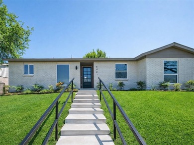 Mountain Creek Lake Home For Sale in Dallas Texas