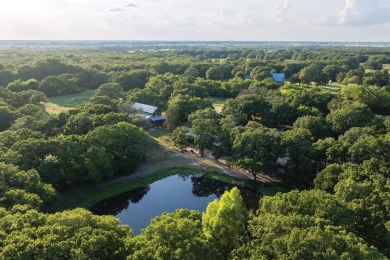 (private lake, pond, creek) Home For Sale in Kaufman Texas