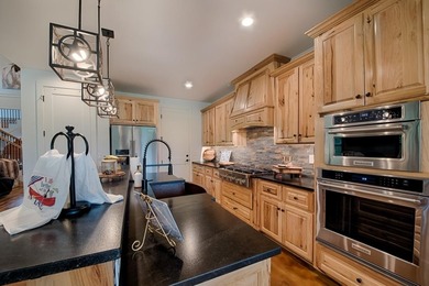 Discover luxury and relaxed Hill Country living at 1224 Sun Ray - photo 15