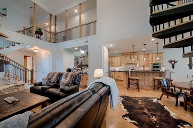 Discover luxury and relaxed Hill Country living at 1224 Sun Ray - photo 16