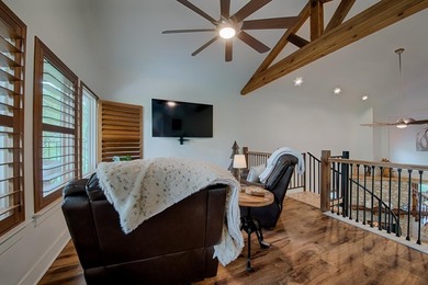 Discover luxury and relaxed Hill Country living at 1224 Sun Ray - photo 19