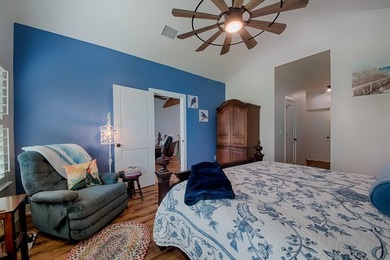Discover luxury and relaxed Hill Country living at 1224 Sun Ray - photo 24