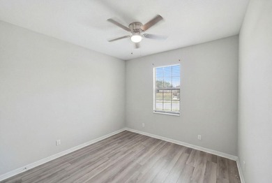 Welcome to this spacious 4-bedroom, 2-bathroom townhome built in - photo 29