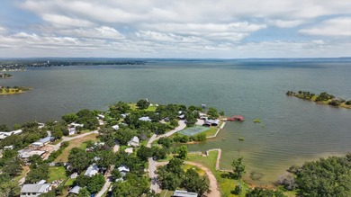 Lake living, investment potential, and Hill Country charm come - photo 3