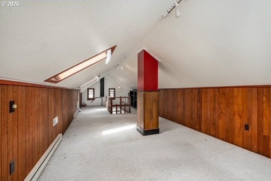 Perched above the Willamette River, this timeless Craftsman - photo 35
