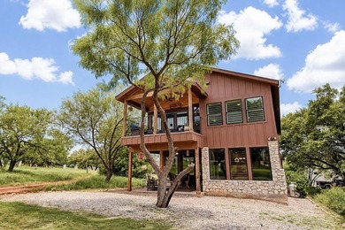 Discover luxury and relaxed Hill Country living at 1224 Sun Ray - photo 37