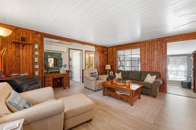 Lakefront Retreat on Inks Lake - Turnkey Investment Opportunity - photo 5