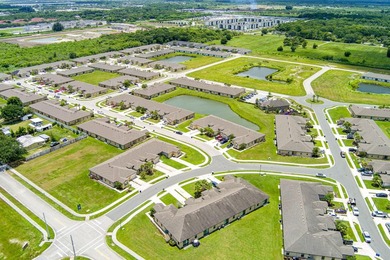Welcome to this spacious 4-bedroom, 2-bathroom townhome built in - photo 46