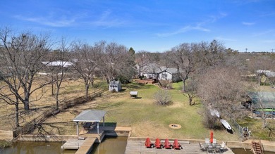 Lakefront Retreat on Inks Lake - Turnkey Investment Opportunity - photo 8