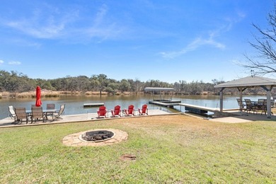 Lakefront Retreat on Inks Lake - Turnkey Investment Opportunity - photo 9