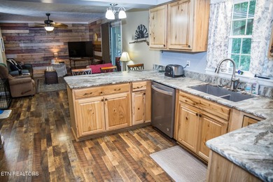 ALL BRICK HOME! Situated on a quiet cul-de-sac street with - photo 16